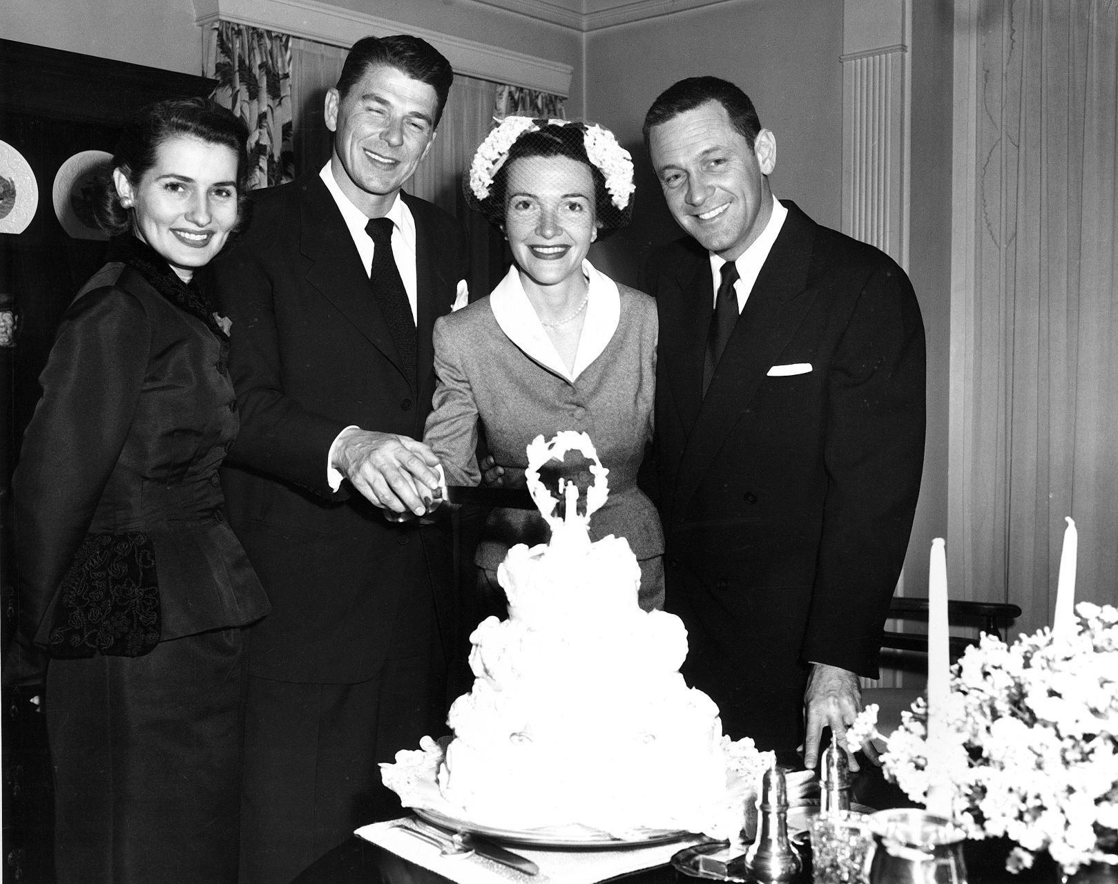 1952: Ronald Reagan and Nancy Davis